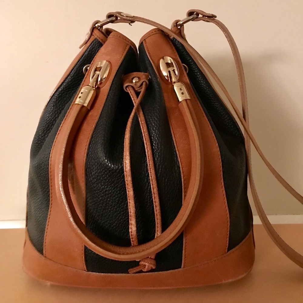 Valentina 2 Tone Bucket Bag